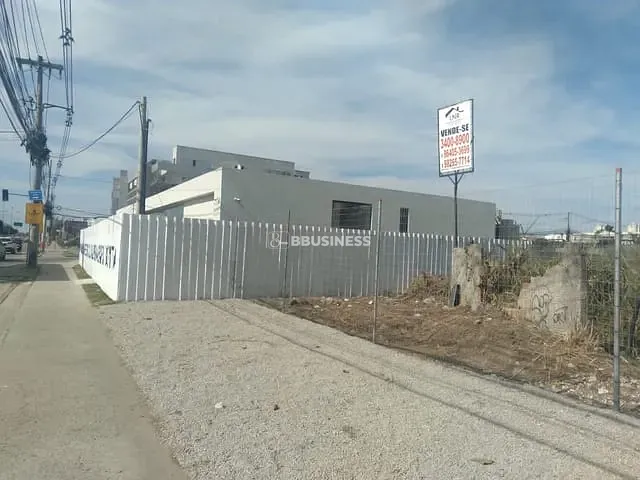 Terreno com 3258m², à venda, no bairro Recreio dos Bandeirantes em Rio de Janeiro