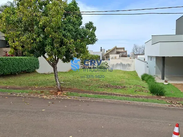 Terreno com 330m², à venda, no bairro Esperança em Londrina
