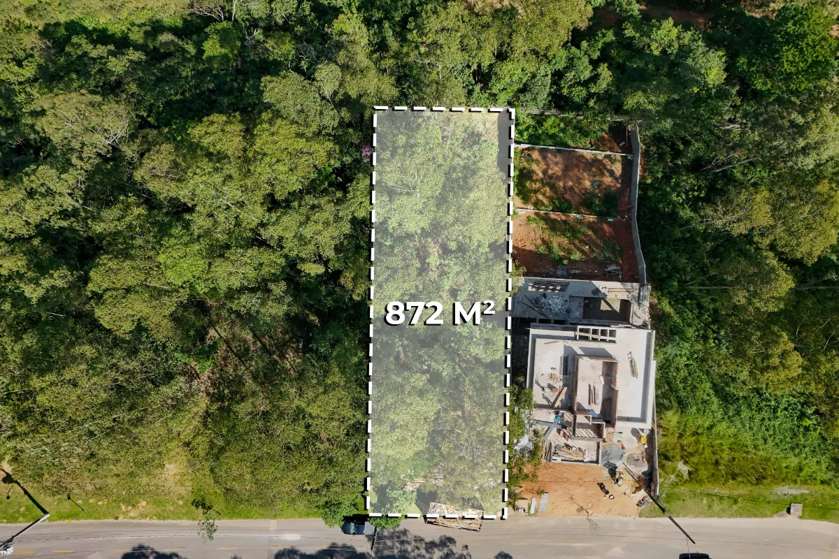 Lote em condomínio para venda em Serra dos Lagos (Jordanésia), 872m²