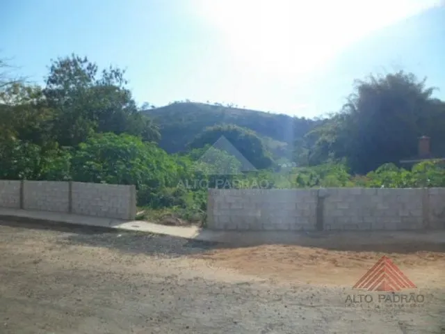 Terreno à venda, no bairro Bairro inválido em Cidade inexistente