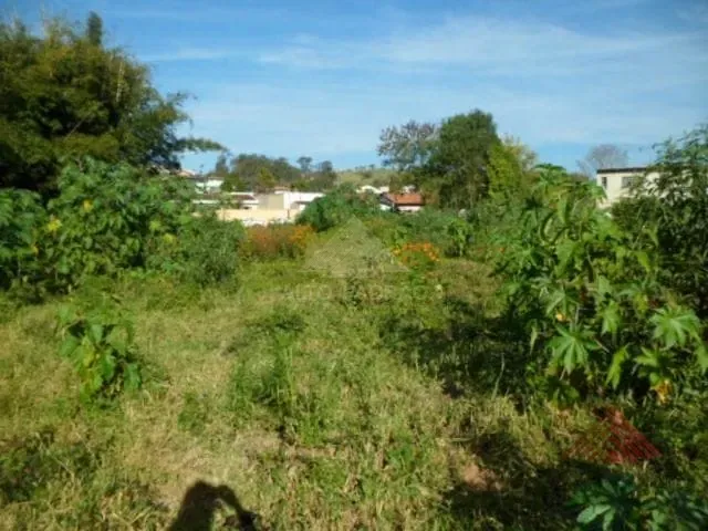 Terreno à venda, no bairro Bairro inválido em Cidade inexistente