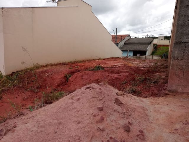 Foto do Terreno - Terreno à venda, 140 m² por R$ 135.000,00 - Jardim Santa Júlia - São José dos Campos/SP | INDEPENDENCE NEGOCIOS IMOBILIARIOS LTDA
