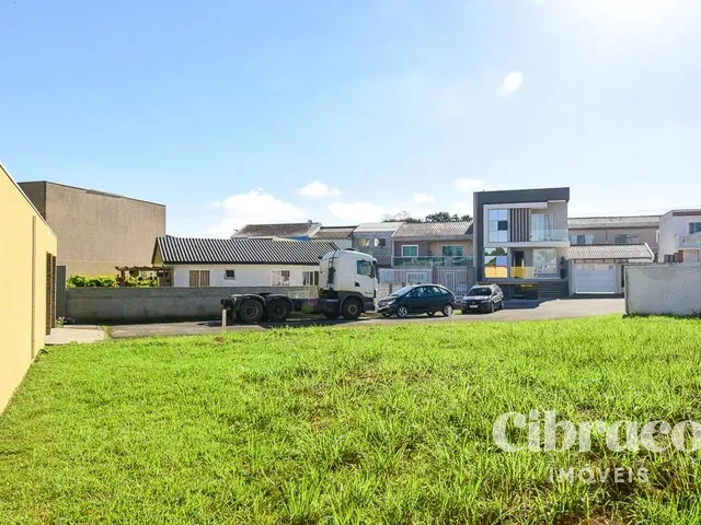 Terreno à venda, no bairro Vila Juliana em Piraquara