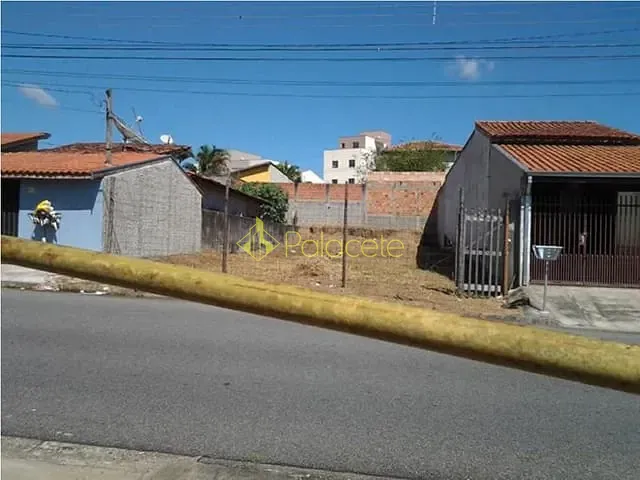 Terreno à venda, no bairro Residencial Mombaça I em Pindamonhangaba