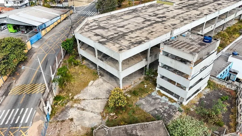 Terreno, 5893 m² - Foto 1