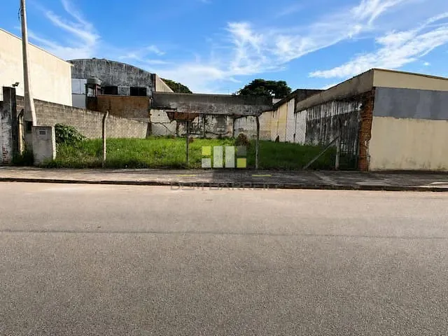 Terreno com 298m², à venda, no bairro Jardim Nova Veneza (Nova Veneza) em Sumaré
