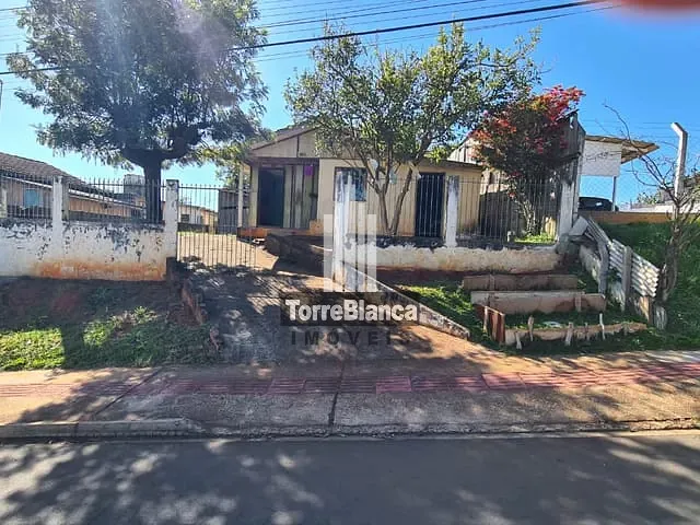 Terreno com 302m², à venda, no bairro Jardim Carvalho em Ponta Grossa