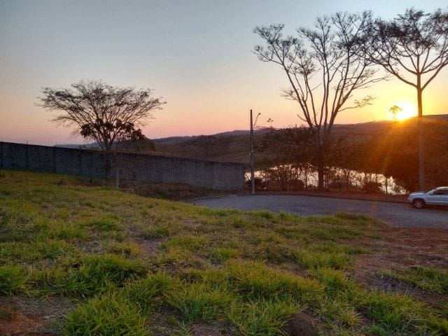 Foto do Terreno - Terreno à venda, 1795 m² por R$ 320.000,00 - Condomínio Colinas do Parahyba - São José dos Campos/SP | INDEPENDENCE NEGOCIOS IMOBILIARIOS LTDA