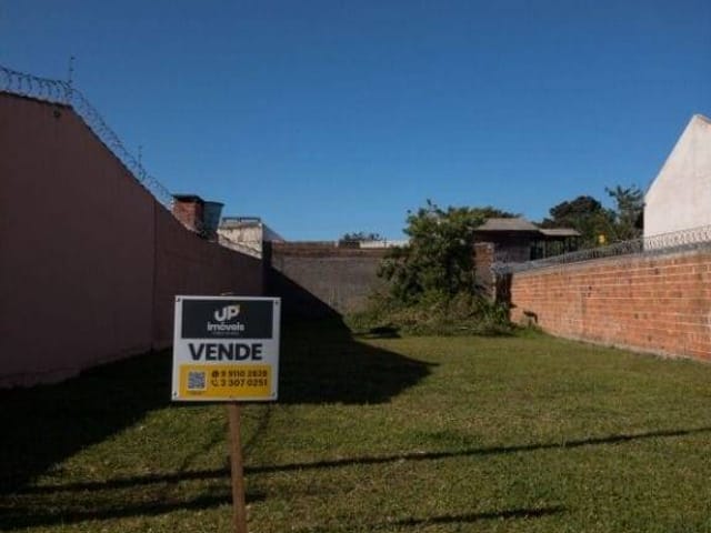 Terreno com 300m², à venda, no bairro Laranjal em Pelotas