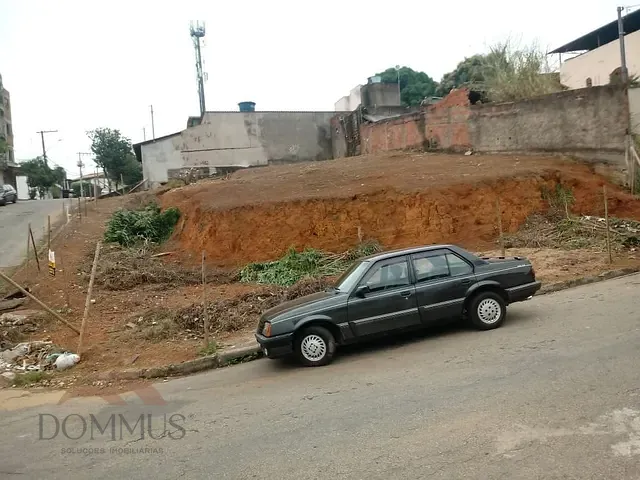 Terreno com 450m², à venda, no bairro Caravelas em Ipatinga