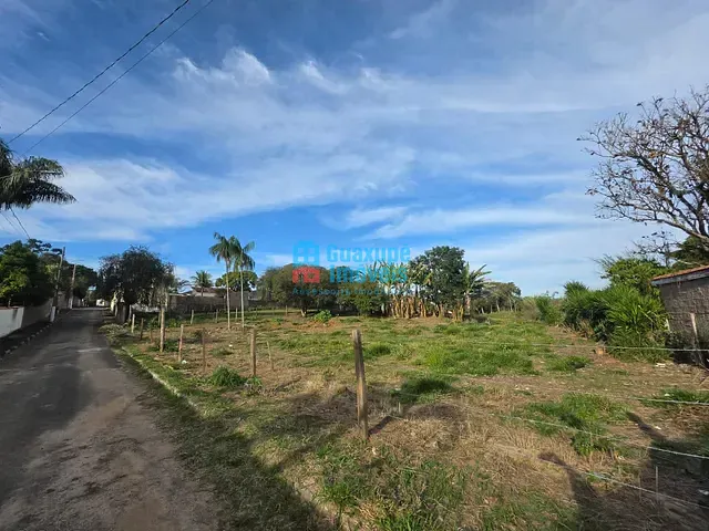 Terreno com 5800m², à venda, no bairro Recanto dos Pássaros em Guaxupé