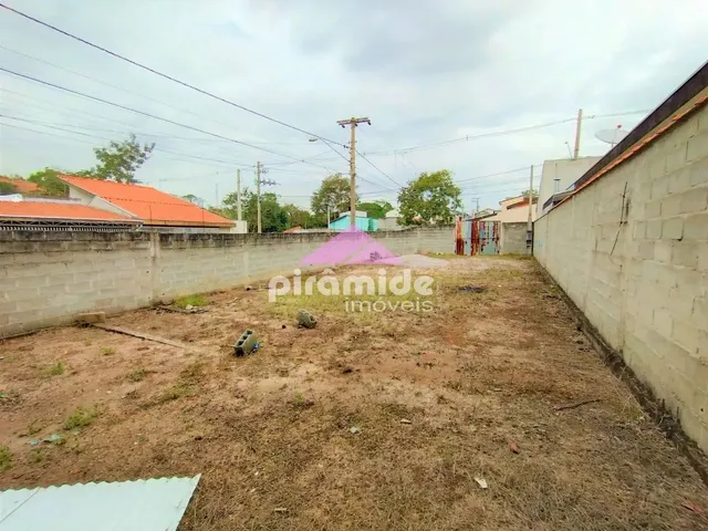 Terreno com 243m², à venda, no bairro Loteamento Villa Branca em Jacareí