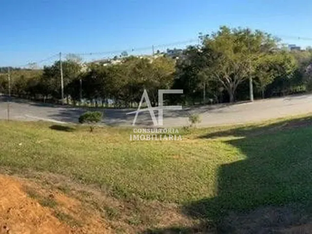 Terreno com 548m², à venda, no bairro Residencial Reserva dos Lagos em Pindamonhangaba