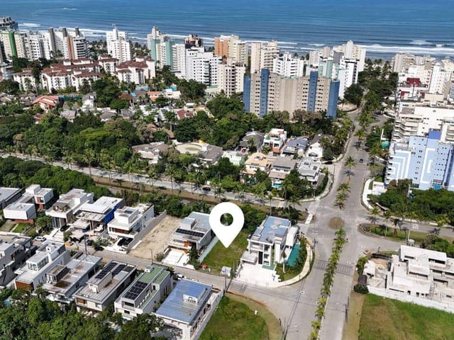 Terreno com 480m², à venda, no bairro Riviera de São Lourenço em Bertioga