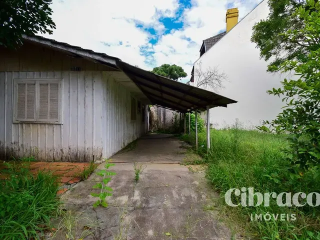 Terreno com 423m², à venda, no bairro Bom Retiro em Curitiba