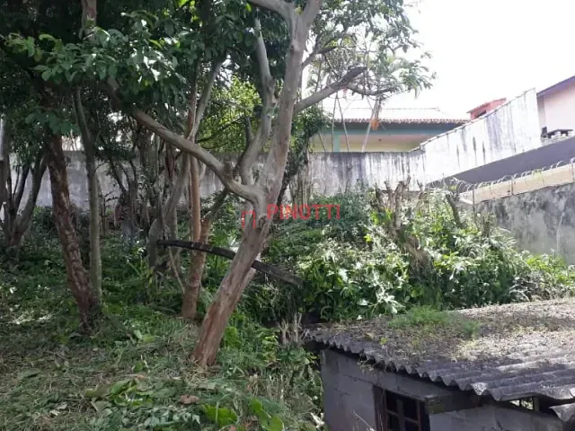 Terreno à venda, no bairro Parque dos Pássaros em São Bernardo do Campo
