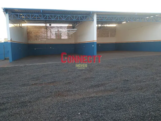 Terreno com 911m², para alugar, no bairro Jardim Palma Travassos em Ribeirão Preto