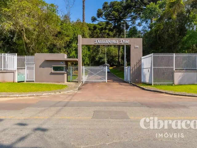 Terreno à venda, no bairro Orleans em Curitiba
