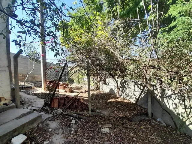 Terreno com 348m², à venda, no bairro Jardim Santo Antônio da Boa Vista em Jacareí