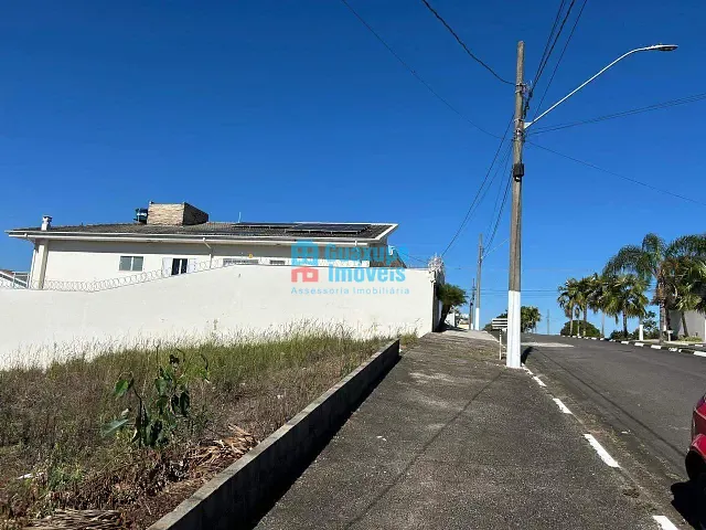 Terreno com 360m², à venda, no bairro Jardim Primavera em Guaxupé