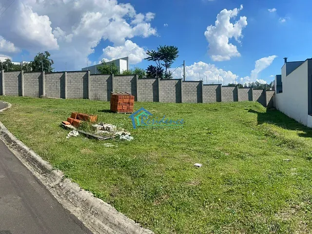 Terreno com 330m², à venda, no bairro Jardim Laguna em Indaiatuba