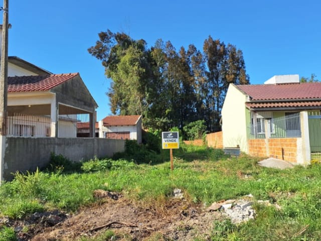 Terreno com 240m², à venda, no bairro Três Vendas em Pelotas