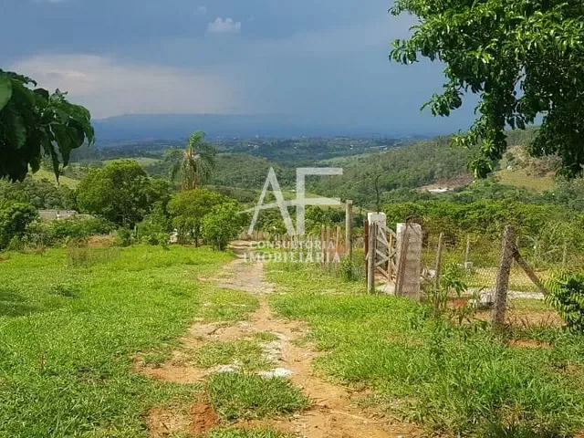 Terreno com 1912m², à venda, no bairro Morada do Vale em Taubaté