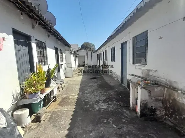 Terreno com 846m², à venda, no bairro Vila Pinheiro em Jacareí