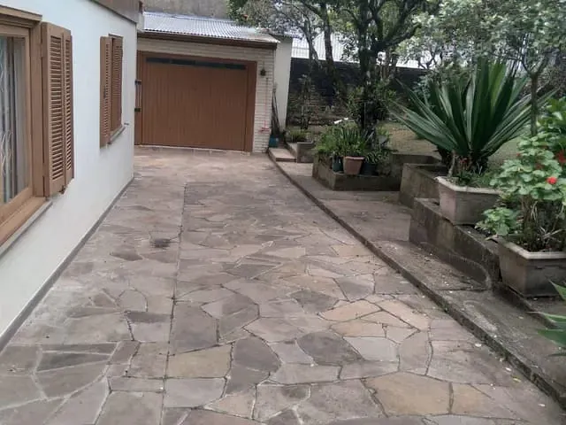 Terreno com 460m², à venda, no bairro Cinqüentenário em Caxias do Sul