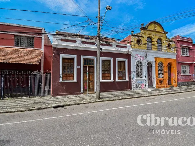 Terreno com 468m², à venda, no bairro São Francisco em Curitiba