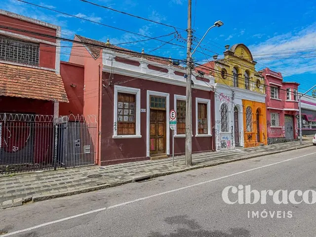 Terreno com 468m², à venda, no bairro São Francisco em Curitiba