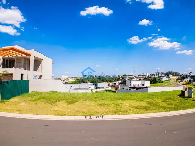 Terreno com 680m², à venda, no bairro Parque Villa dos Pinheiros em Indaiatuba