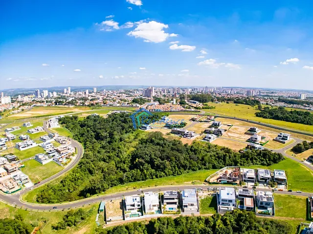 Terreno com 680m², à venda, no bairro Parque Villa dos Pinheiros em Indaiatuba