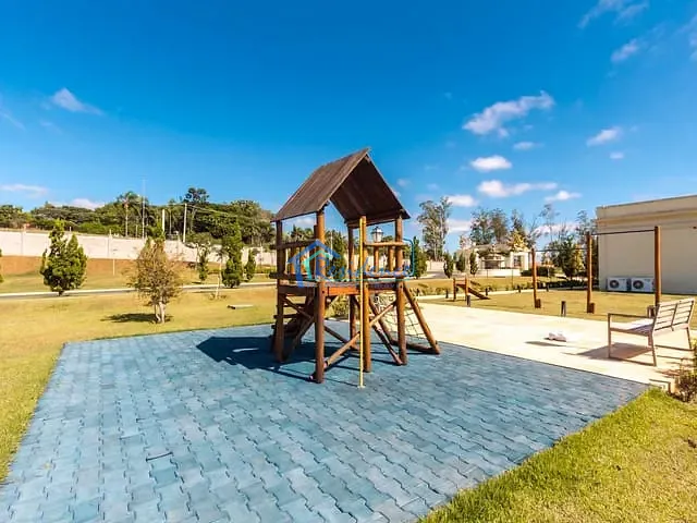 Terreno com 680m², à venda, no bairro Parque Villa dos Pinheiros em Indaiatuba