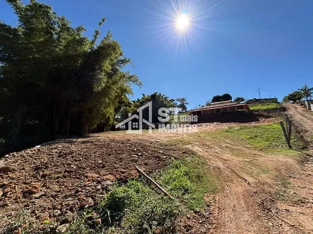 Terreno com 2000m², à venda, no bairro Zona Rural em Andradas