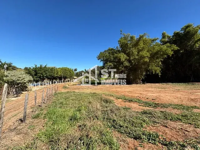 Terreno com 2000m², à venda, no bairro Zona Rural em Andradas