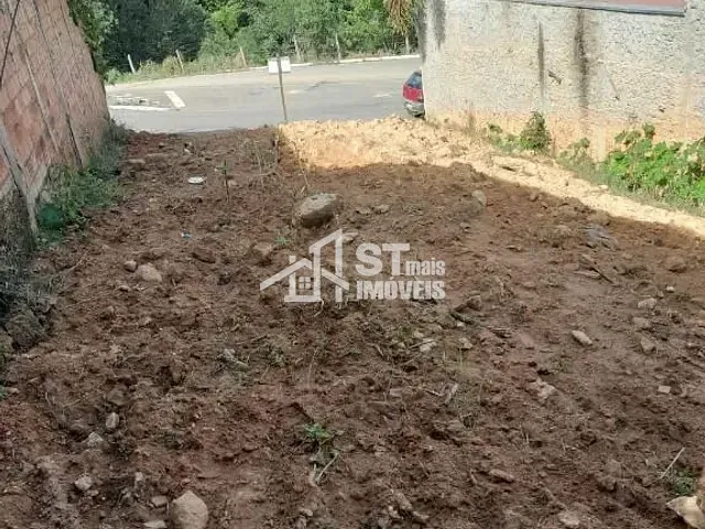 Terreno com 160m², à venda, no bairro David de Paula em Andradas