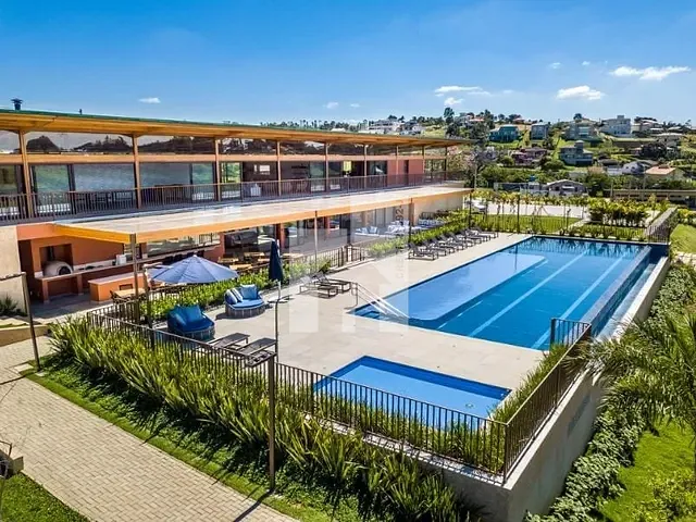 Terreno com 800m², à venda, no bairro Medeiros em Jundiaí