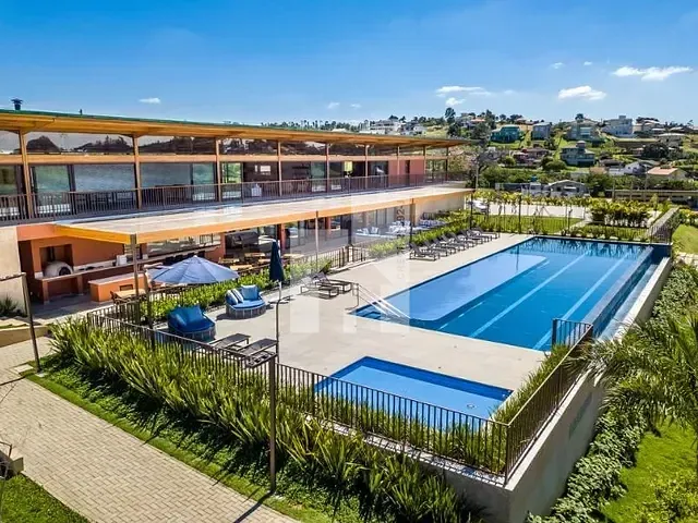 Terreno com 800m², à venda, no bairro Medeiros em Jundiaí