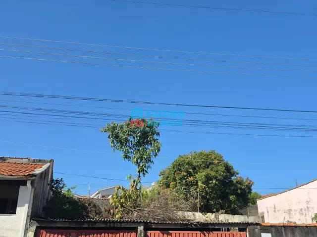 Terreno com 495m², à venda, no bairro Residencial Bougaville em Guaxupé