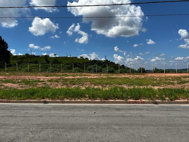 Terreno com 175m², à venda, no bairro Estância São Francisco em Itapevi