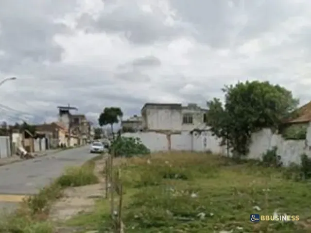 Terreno com 350m², à venda, no bairro Parque Turf Club em Campos dos Goytacazes