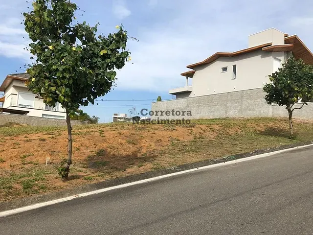 Terreno com 250m², à venda, no bairro Jardim Panorama em Jacareí