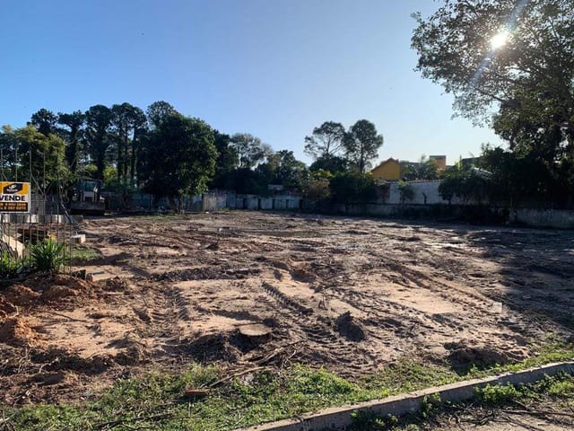 Terreno com 520m², à venda, no bairro Laranjal em Pelotas