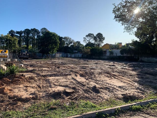 Terreno com 520m², à venda, no bairro Laranjal em Pelotas