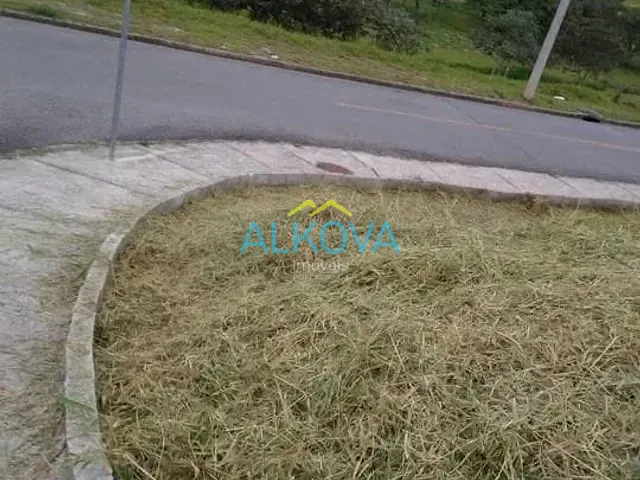Terreno com 271m², à venda, no bairro Jardim Santa Júlia em São José dos Campos