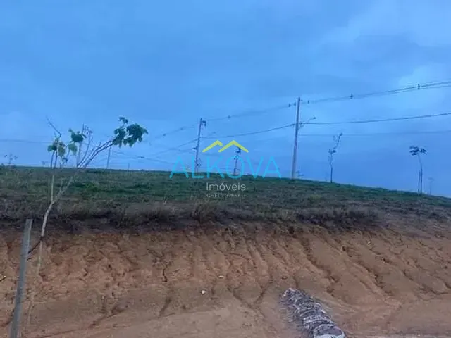Terreno com 330m², à venda, no bairro Urbanova em São José dos Campos