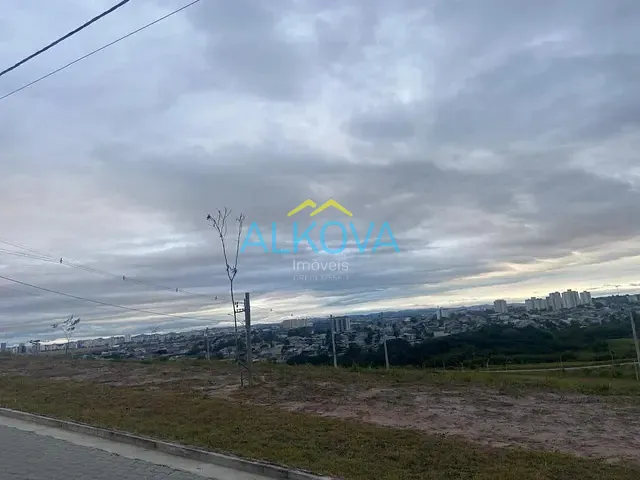 Terreno com 330m², à venda, no bairro Urbanova em São José dos Campos
