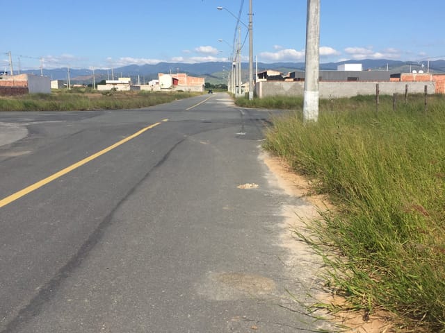 Terreno com 225m², à venda, no bairro Moreira César em Pindamonhangaba