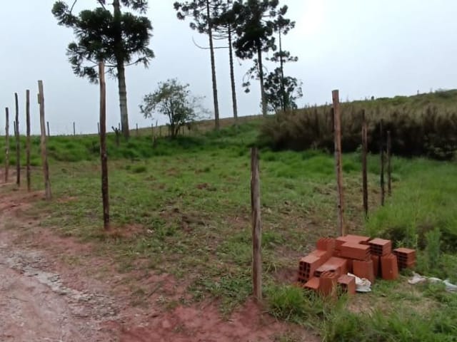 Terreno com 435m², à venda, no bairro Cachoeira em Cotia